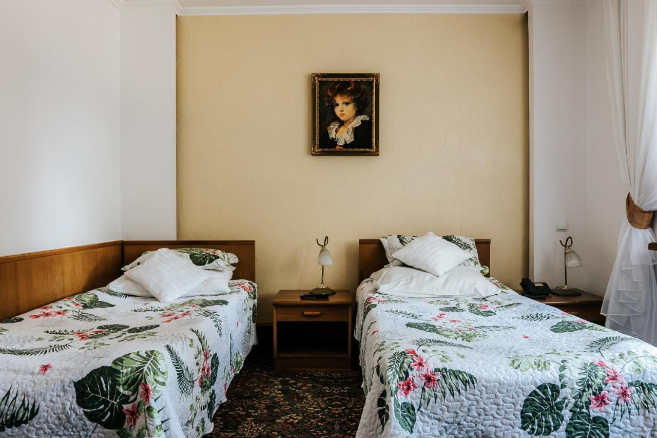 Hotel Marko 프르제미슬 외부 사진